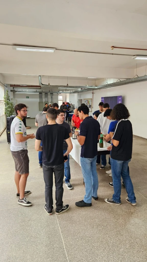 Momento de coffee break e integração acadêmica entre participantes